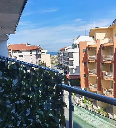 Appartamento F 207 Del Sol - просторно студио с кухня и паркомясто Primorsko