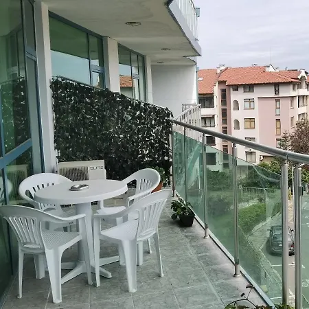 Appartement F 207 Del Sol - просторно студио с кухня Primorsko