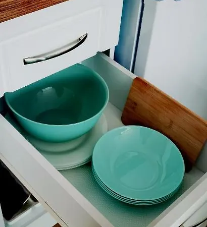 F 207 Del Sol - просторно студио с кухня и паркомясто 普里莫尔斯科